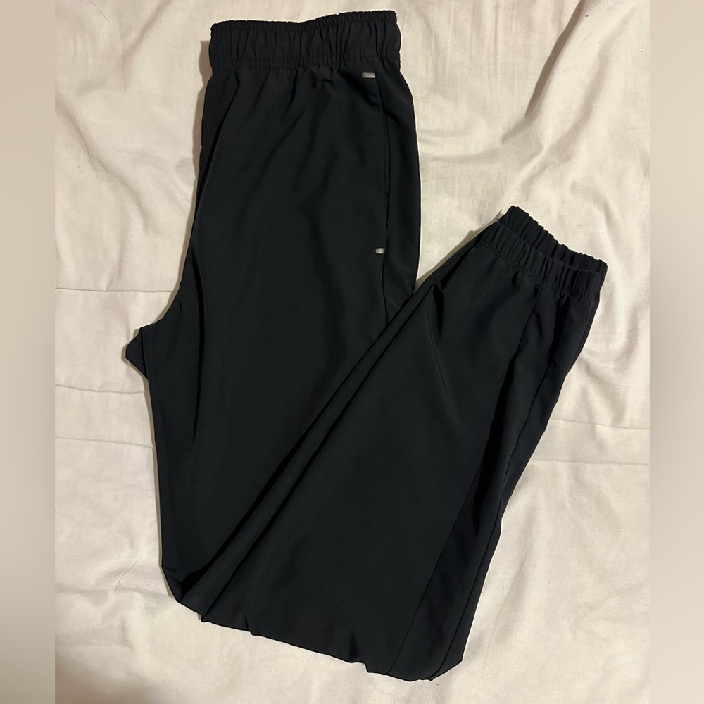 simple black joggers
